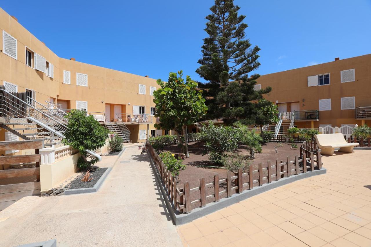 Keur Fina Apartment Costa De Antigua Luaran gambar